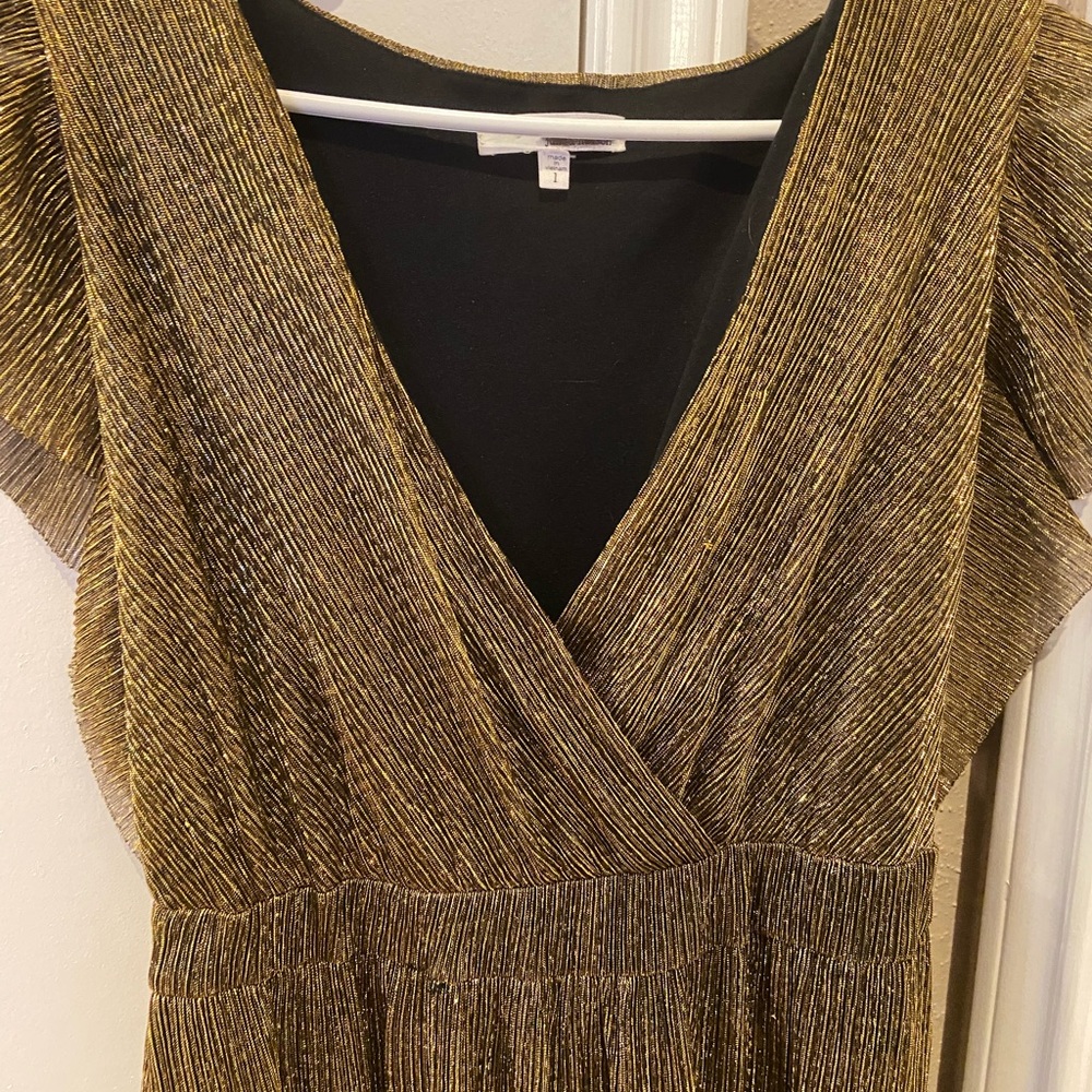 Women’s dress